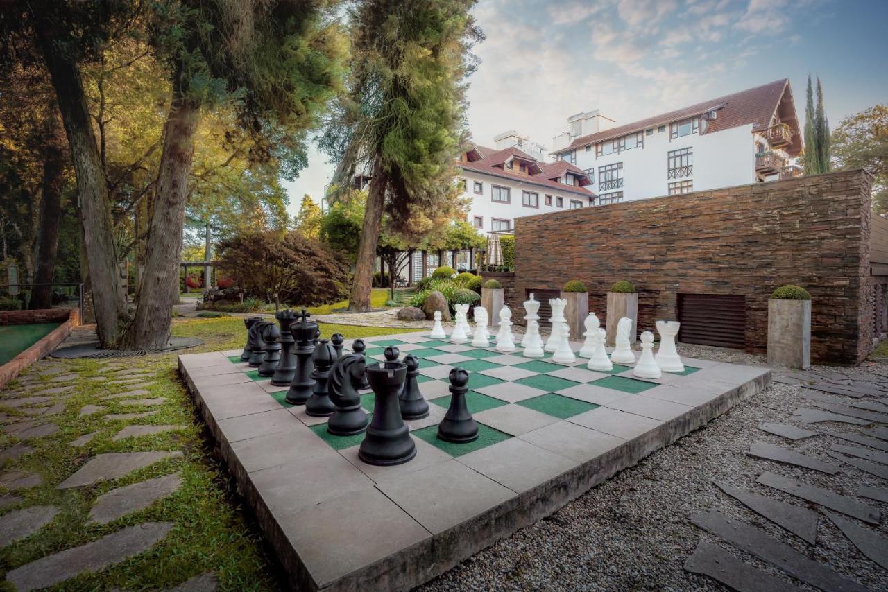 Bavaria Sport Hotel Gramado Exteriér fotografie The Chess Garden